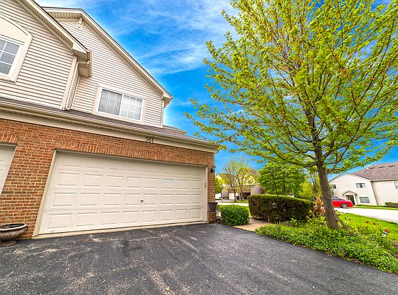 2nd image of 361 Abington Woods Dr