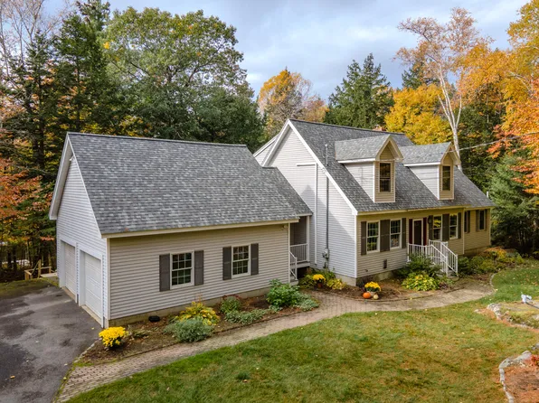 51 Tracy Cove Circle, Rome, ME 04963
