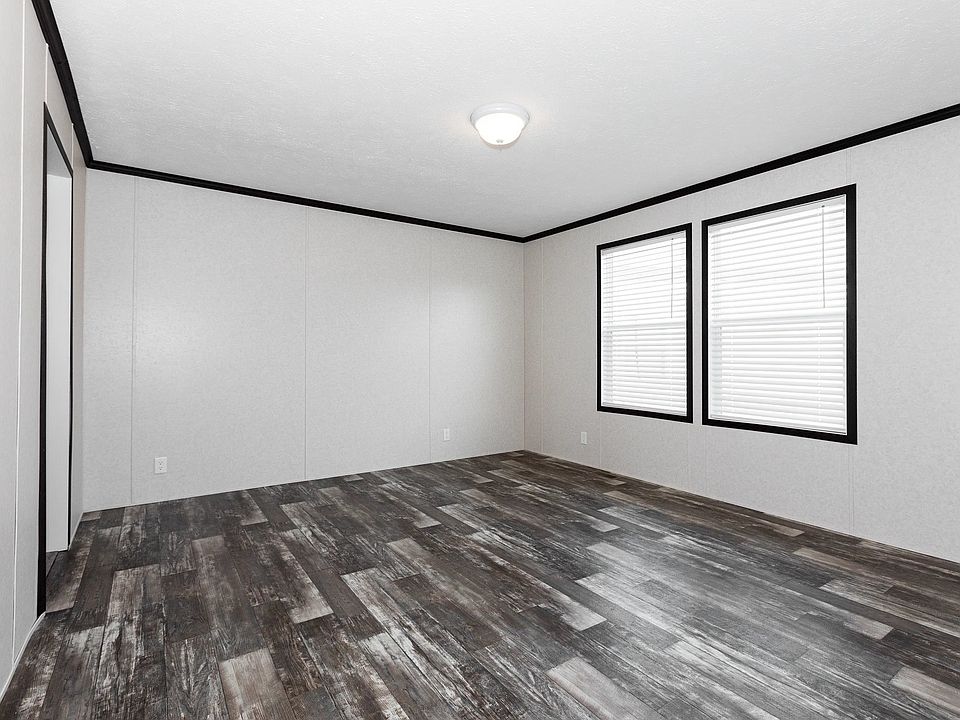 1st image of 6720 W Mill Run SE #158