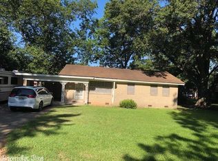 204 S Peterson St, Dumas, AR 71639