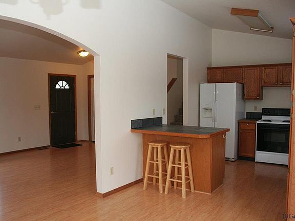 5th image of 1107 Brentwood Ave