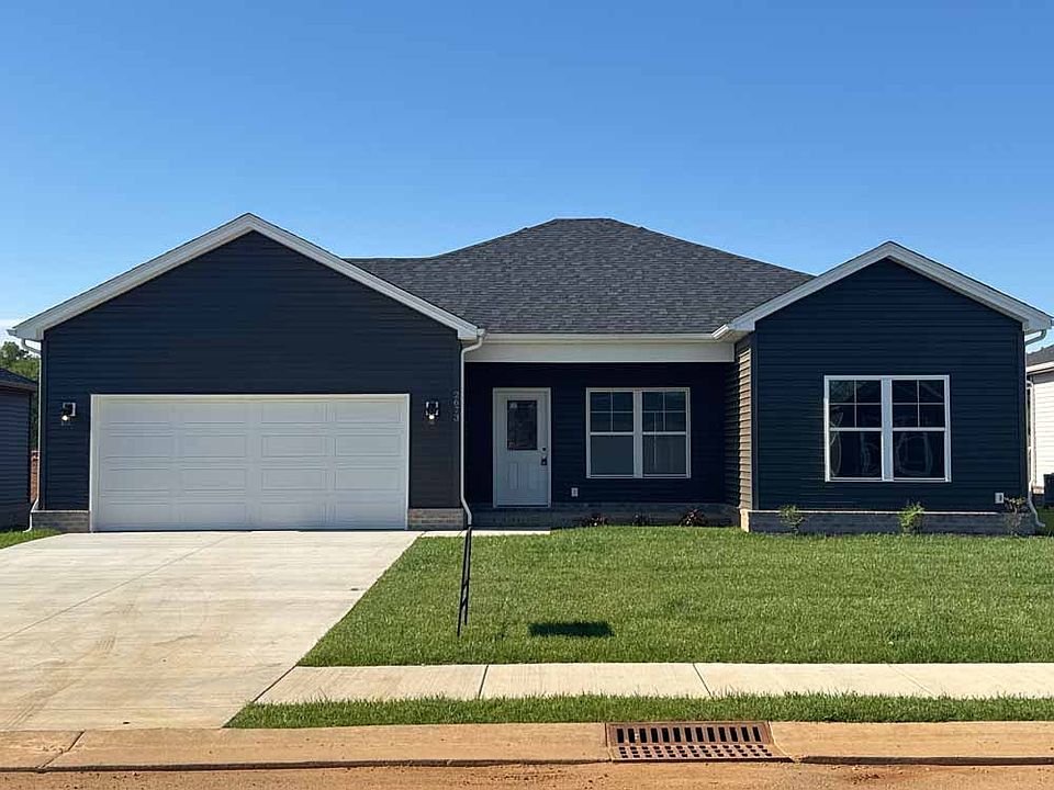 1st image of 2673 Cedrus Ave