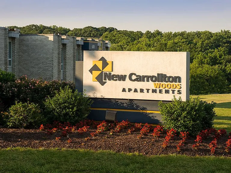 New Carrollton Woods