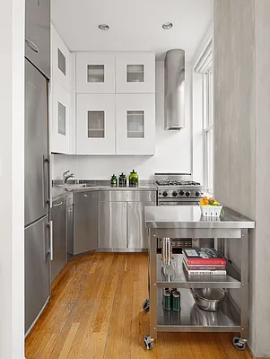 Sold by Compass | media 3
