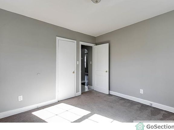 2nd image of 1421 Willis St