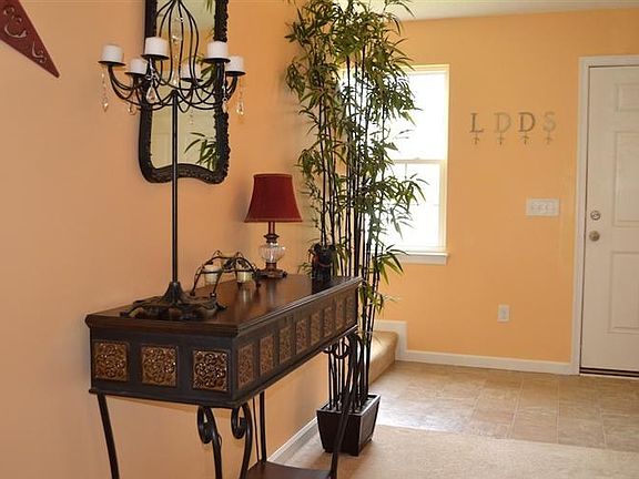 2nd image of 222 Compass Ct