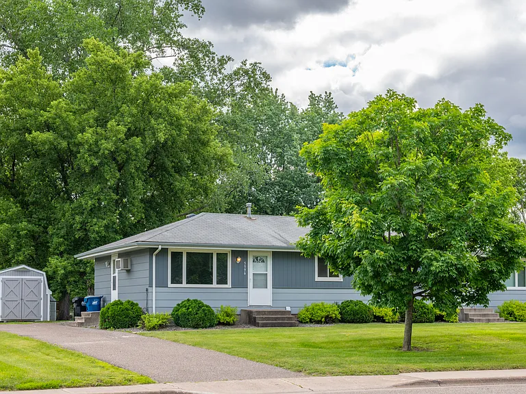 5596 Main Ave NE — Photo 14