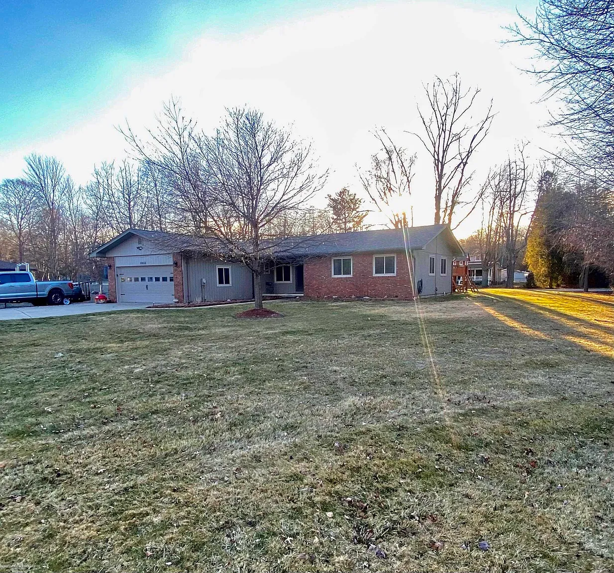 8864 Stone Rd photo 1