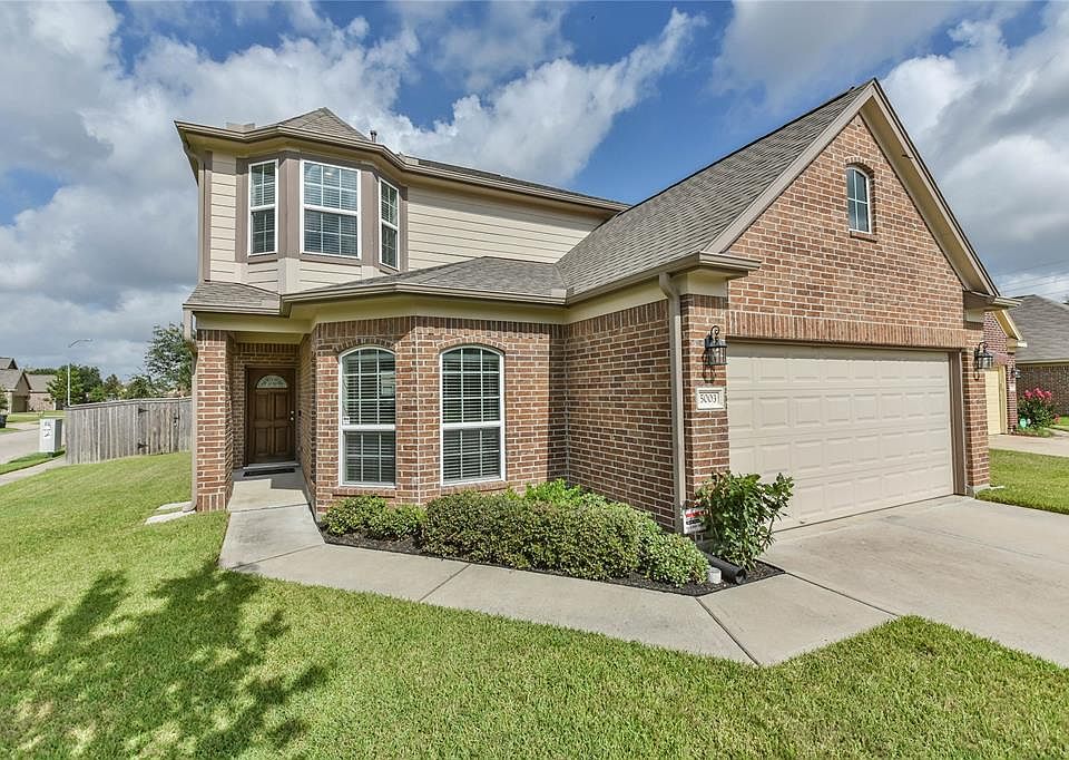 1st image of 5003 Foxtail Lily Cir