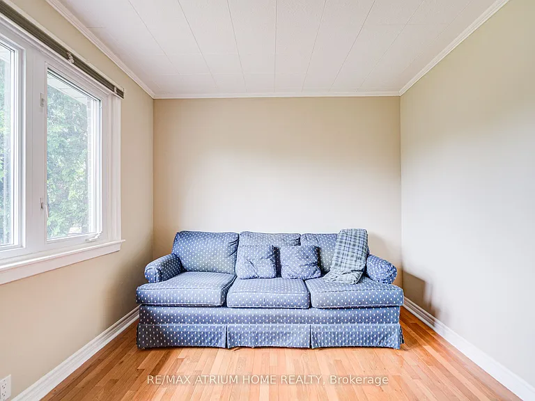 134 Fairglen Ave — Photo 27