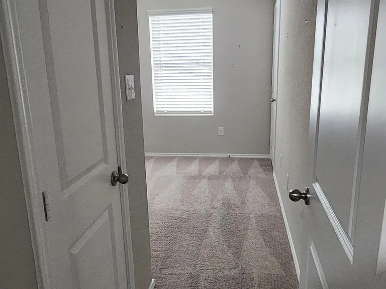 7239 Converse Ridge Ln #201 — Photo 8