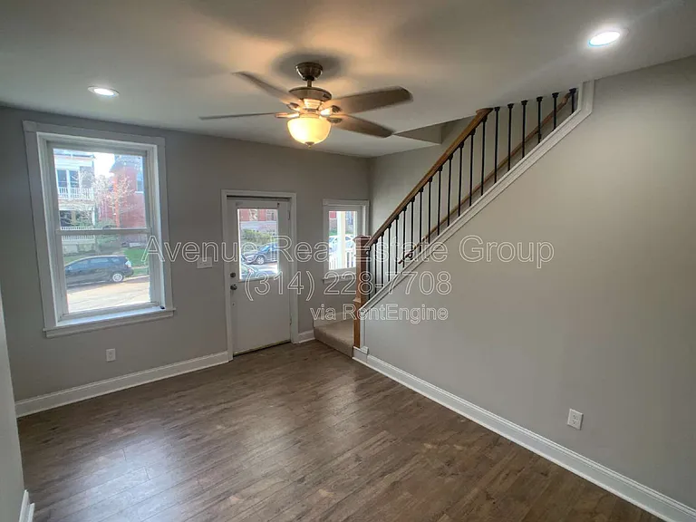 4211 Cleveland Ave — Photo 2