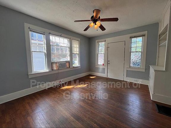 5th image of 208 E Stone Ave Unit 7