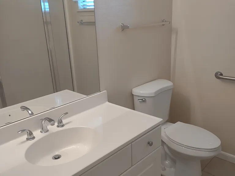 1061 Mountain View Dr — Photo 16