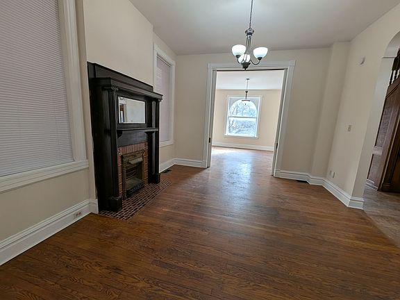 5th image of 3129 Shenandoah Ave