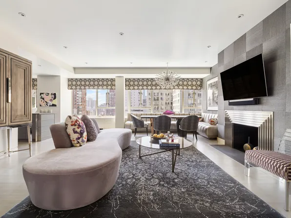 200 East 66th Street image 1 of 23