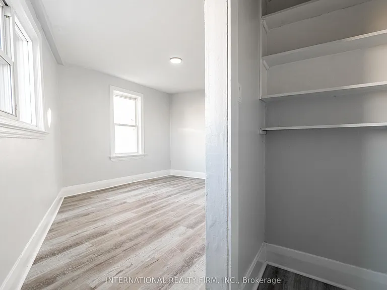 221 Hamilton Rd E #4 — Photo 13