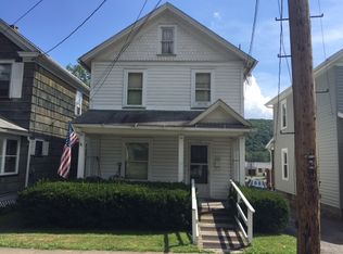 313 Pacific St, Franklin, PA 16323