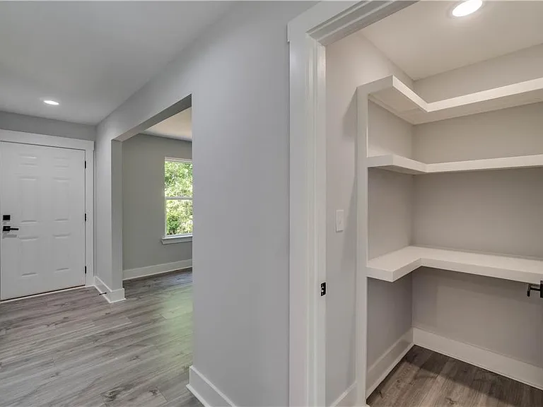 2389 Highpoint Rd #A — Photo 11
