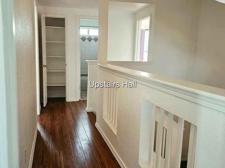 1270 Fountain Loop — Photo 10