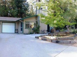 271 Bluebird Ln, Avery, CA