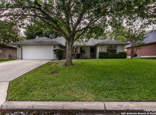 1135 Camellia Ln, New Braunfels, TX 78130