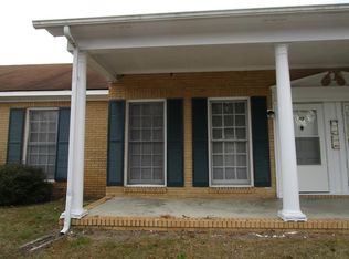 113 Willow Dr, Sumter, SC 29150