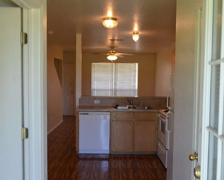 4307 Mattie Dr — Photo 11