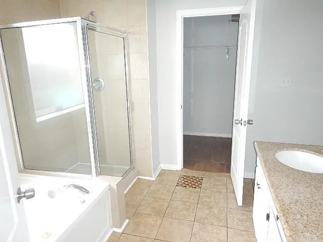 2227 S Village Green St — Photo 6