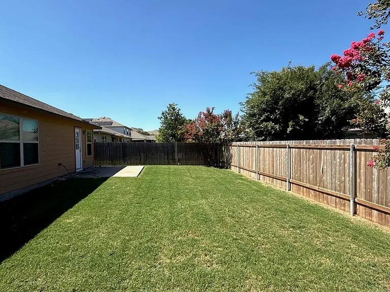 19013 Mangan Way — Photo 37