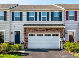 11 Sierra Pl, Sparta, NJ 07871