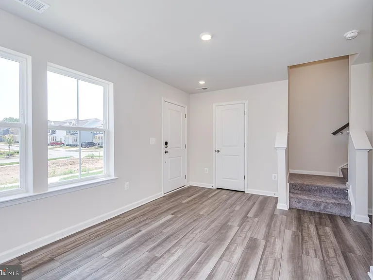 67 Swan Field Ave — Photo 13