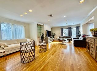 (Undisclosed Address), Pt Chester, NY 10573