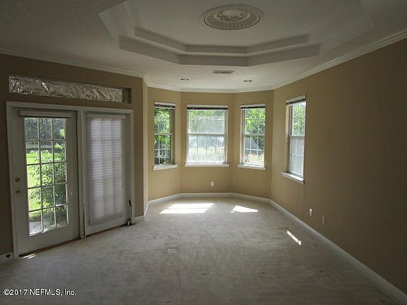 5th image of 2840 Country Club Blvd