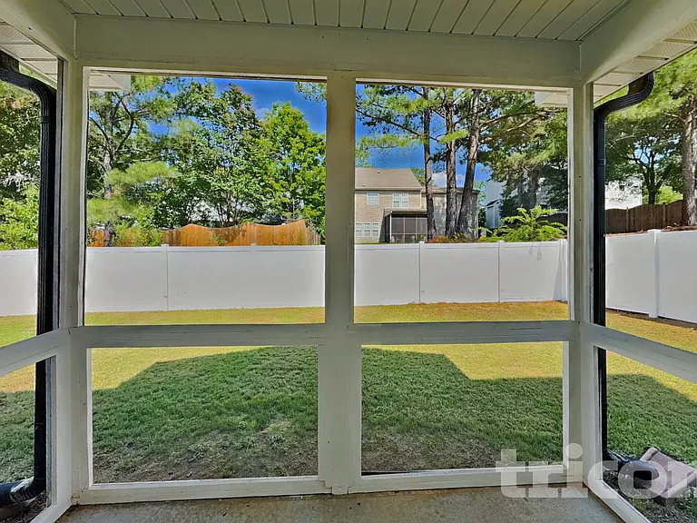 3716 Massey Ridge Ct — Photo 17