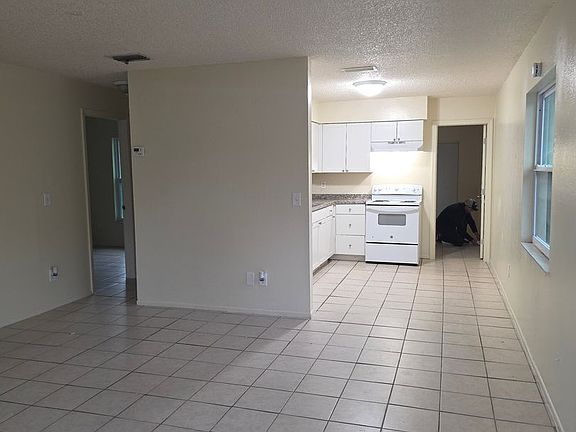 2nd image of 343 61st Ave E