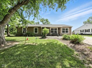 1039 Eastlawn Dr, New Whiteland, IN