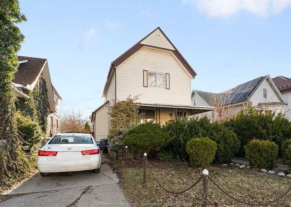 1st image of 497 Caron Ave