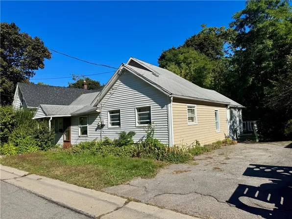20 Afton St, Rochester, NY 14612