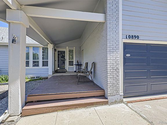 3rd image of 10890 Stuart Court