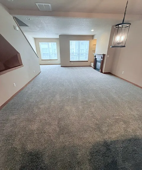 518 NE 85th Cir — Photo 16