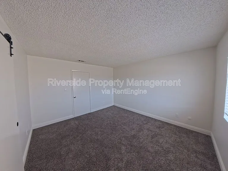 2255 Cahuilla St #105 — Photo 18