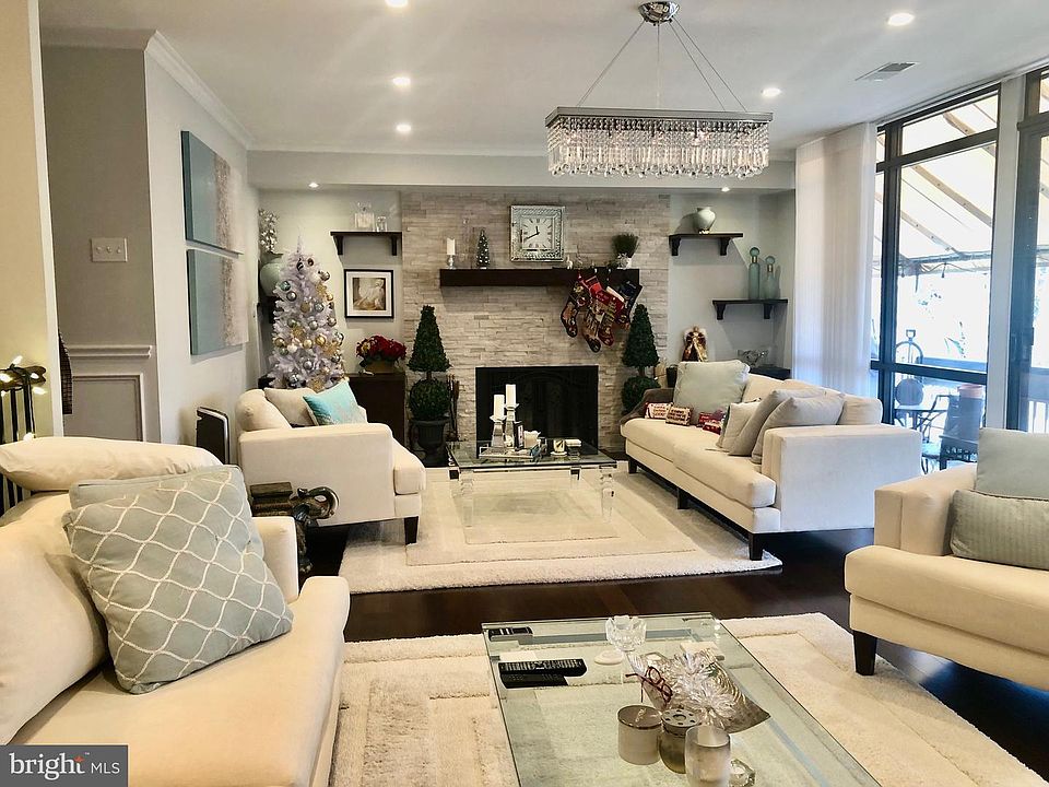 1st image of 4970 Sentinel Dr #11-506