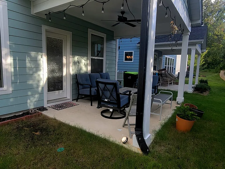 112 Roundview Ct — Photo 5
