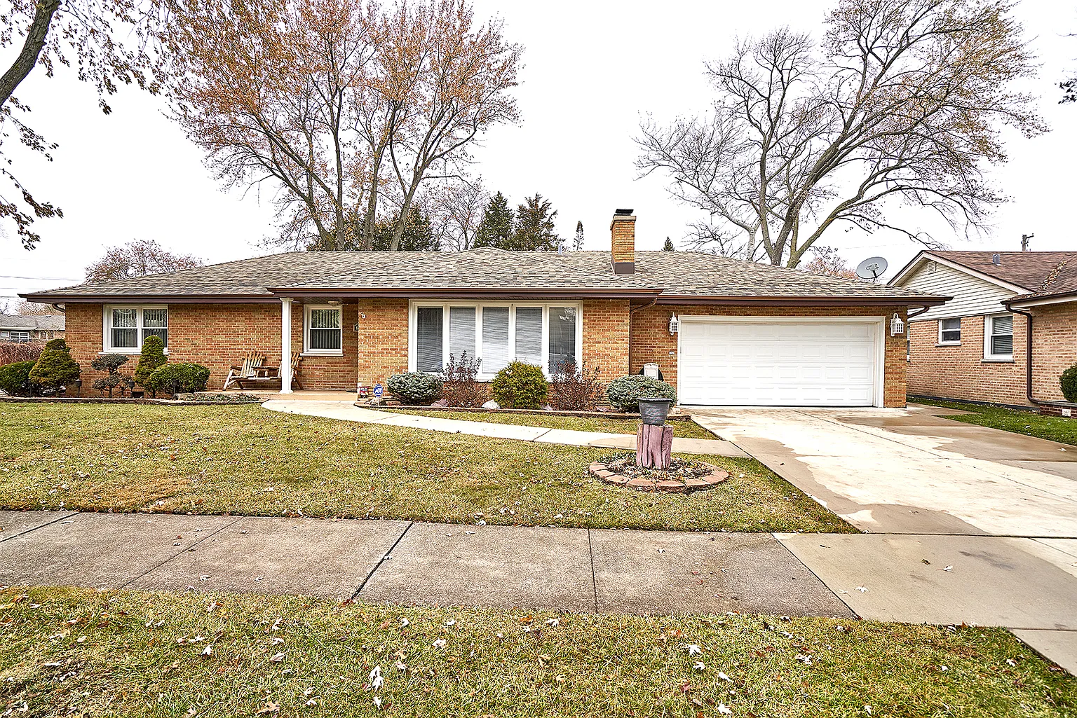 6872 W 115th Pl photo 1