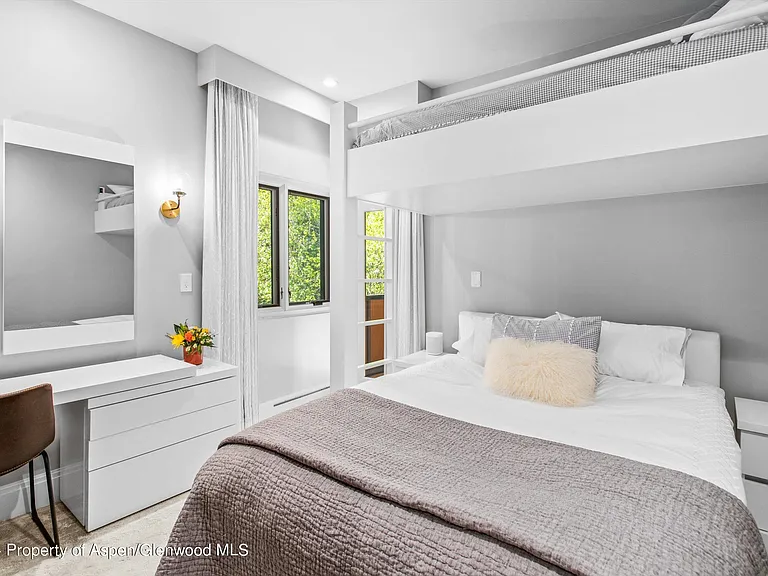800 S Mill St #306 — Photo 7