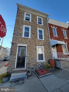 132 Jamestown St, Philadelphia, PA, 19127