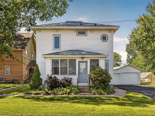 103 Harrison Ave NE, Racine, MN 55967