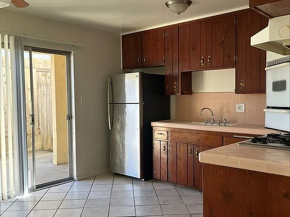 2nd image of 4434 Rosebud Ln APT C