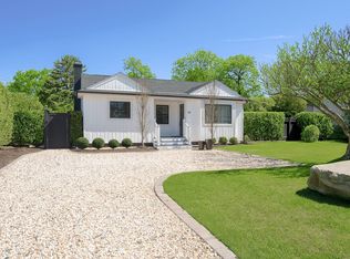 24 Maple St, Westhampton Beach, NY 11978